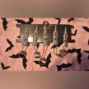 Widow Gemstone Metal Nail Rings